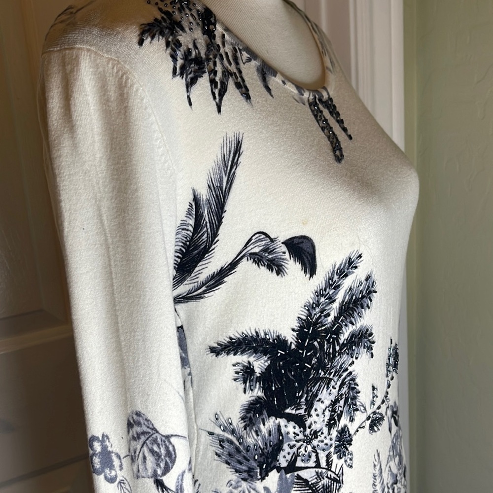 Floral Beaded Sweater - Picture 7 of 8